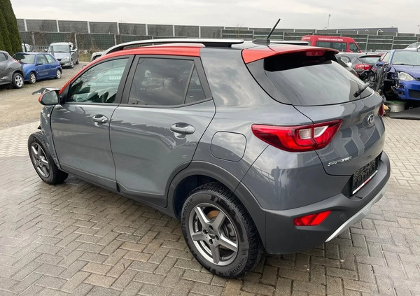 Kia Stonic cena 18900 przebieg: 44000, rok produkcji 2021 z Świętochłowice małe 211